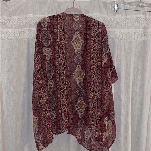 Patterned Kimono - Picture 2 of 2